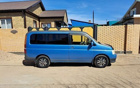 Honda Stepwgn II рестайлинг, 2001 год, 1 000 000 рублей, 7 фотография
