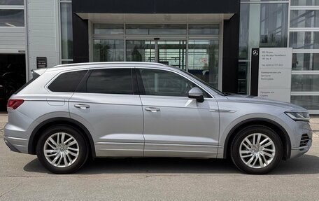 Volkswagen Touareg III, 2018 год, 4 000 000 рублей, 4 фотография