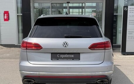 Volkswagen Touareg III, 2018 год, 4 000 000 рублей, 8 фотография