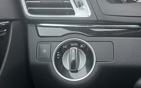 Mercedes-Benz E-Класс, 2011 год, 1 900 000 рублей, 10 фотография