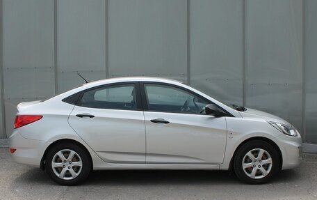 Hyundai Solaris II рестайлинг, 2012 год, 790 000 рублей, 6 фотография