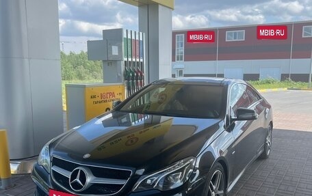 Mercedes-Benz E-Класс, 2011 год, 1 900 000 рублей, 14 фотография