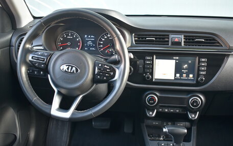 KIA Rio IV, 2018 год, 1 550 000 рублей, 13 фотография