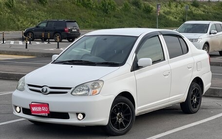 Toyota Platz, 2003 год, 350 000 рублей, 1 фотография
