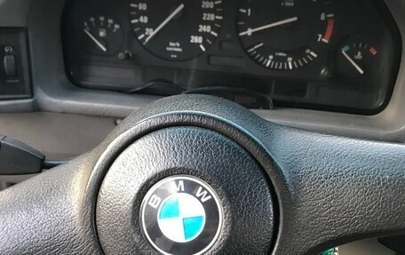 BMW 5 серия, 1988 год, 200 000 рублей, 9 фотография