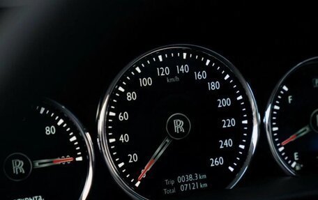 Rolls-Royce Cullinan, 2021 год, 41 000 000 рублей, 14 фотография