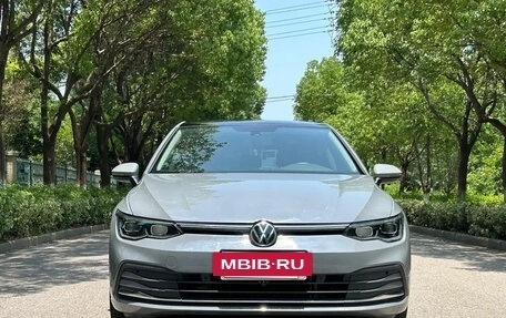Volkswagen Golf VIII, 2021 год, 1 425 000 рублей, 2 фотография