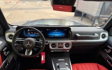 Mercedes-Benz G-Класс AMG, 2025 год, 30 000 000 рублей, 15 фотография