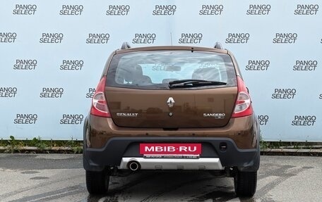 Renault Sandero I, 2014 год, 900 000 рублей, 4 фотография