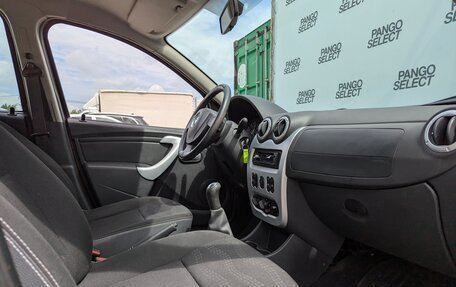 Renault Sandero I, 2014 год, 900 000 рублей, 18 фотография