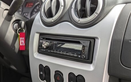 Renault Sandero I, 2014 год, 900 000 рублей, 21 фотография