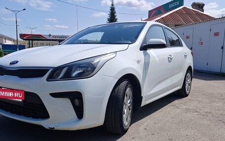 KIA Rio IV, 2019 год, 960 000 рублей, 10 фотография