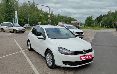 Volkswagen Golf VI, 2012 год, 900 000 рублей, 2 фотография