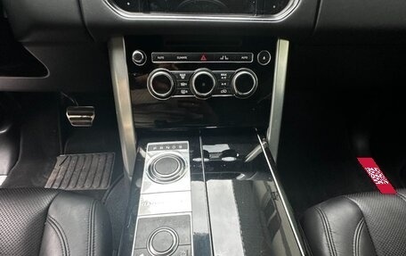 Land Rover Range Rover IV рестайлинг, 2015 год, 4 950 000 рублей, 10 фотография