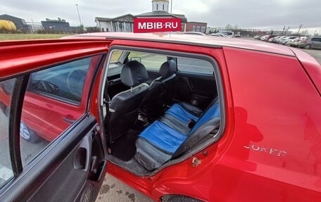 Volkswagen Golf IV, 1997 год, 250 000 рублей, 2 фотография