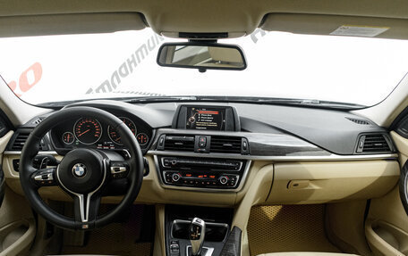 BMW 3 серия, 2012 год, 1 645 000 рублей, 12 фотография