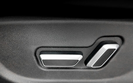 Geely Atlas I, 2019 год, 1 820 000 рублей, 21 фотография
