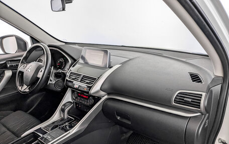 Mitsubishi Eclipse Cross, 2019 год, 1 670 000 рублей, 11 фотография