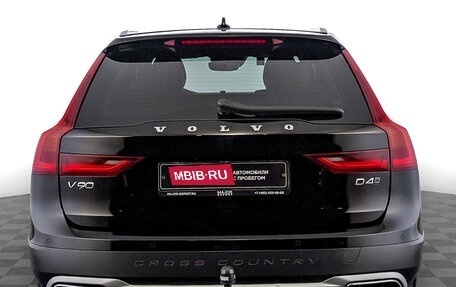 Volvo V90 Cross Country I рестайлинг, 2019 год, 3 500 000 рублей, 6 фотография
