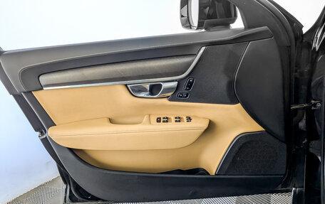 Volvo V90 Cross Country I рестайлинг, 2019 год, 3 500 000 рублей, 19 фотография
