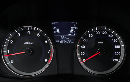 Hyundai Solaris II рестайлинг, 2011 год, 790 000 рублей, 14 фотография