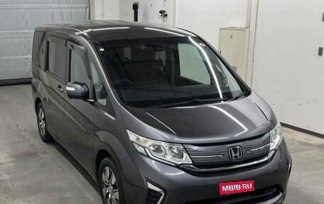 Honda Stepwgn IV, 2021 год, 1 600 000 рублей, 1 фотография