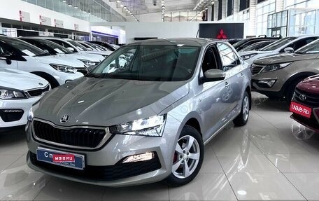 Skoda Rapid II, 2021 год, 1 800 000 рублей, 1 фотография