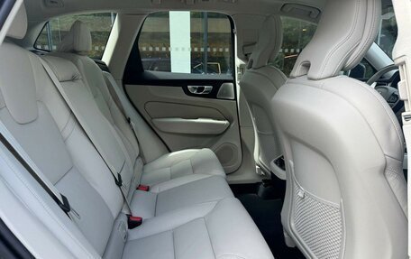 Volvo XC60 II, 2025 год, 10 120 000 рублей, 14 фотография