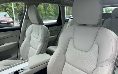 Volvo XC60 II, 2025 год, 10 120 000 рублей, 22 фотография