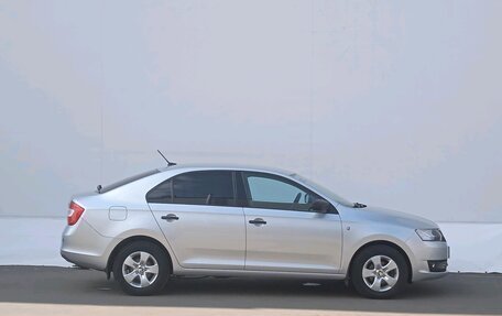 Skoda Rapid I, 2016 год, 1 285 000 рублей, 4 фотография