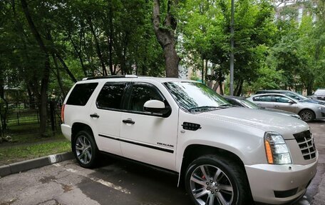 Cadillac Escalade III, 2011 год, 3 750 000 рублей, 7 фотография