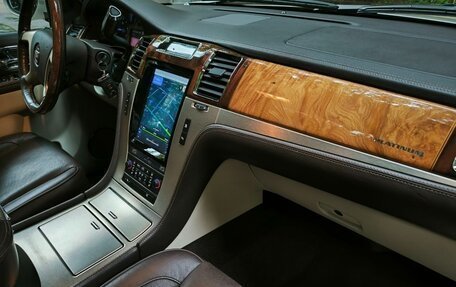 Cadillac Escalade III, 2011 год, 3 750 000 рублей, 14 фотография