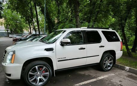 Cadillac Escalade III, 2011 год, 3 750 000 рублей, 8 фотография