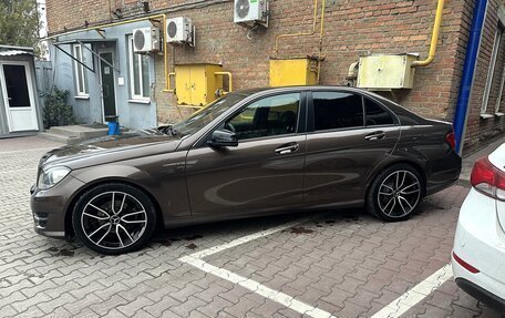 Mercedes-Benz C-Класс, 2013 год, 1 500 000 рублей, 4 фотография