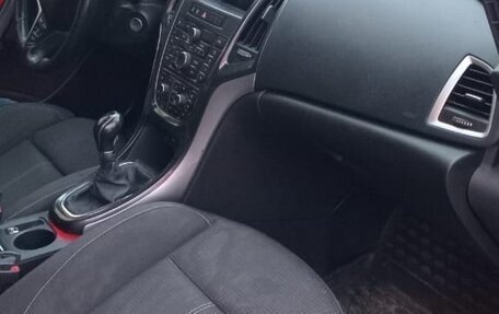 Opel Astra J, 2014 год, 1 060 000 рублей, 13 фотография