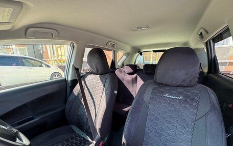 Toyota Ractis II, 2015 год, 950 000 рублей, 9 фотография