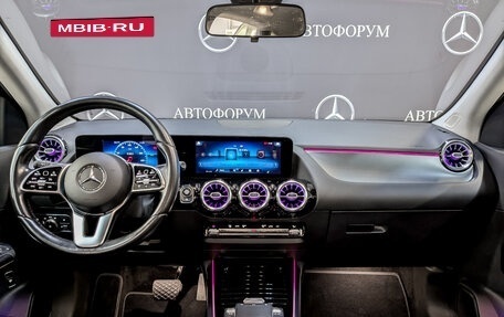 Mercedes-Benz GLA, 2020 год, 3 200 000 рублей, 14 фотография