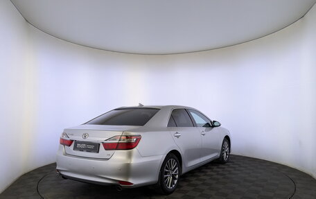 Toyota Camry, 2017 год, 2 200 000 рублей, 5 фотография