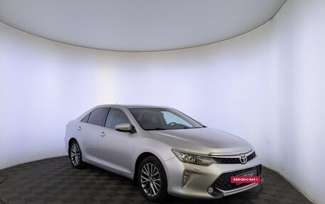 Toyota Camry, 2017 год, 2 200 000 рублей, 3 фотография