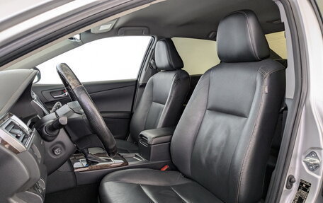 Toyota Camry, 2017 год, 2 200 000 рублей, 22 фотография