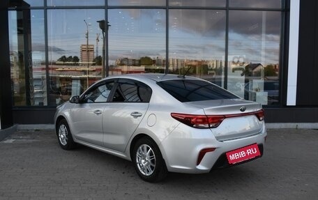 KIA Rio IV, 2018 год, 1 300 000 рублей, 7 фотография