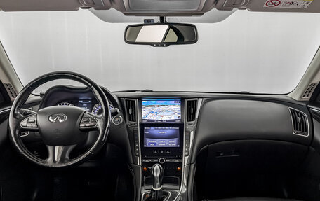 Infiniti Q50 I рестайлинг, 2017 год, 2 090 000 рублей, 14 фотография