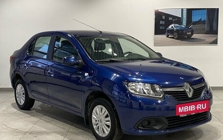 Renault Logan II, 2017 год, 949 000 рублей, 3 фотография