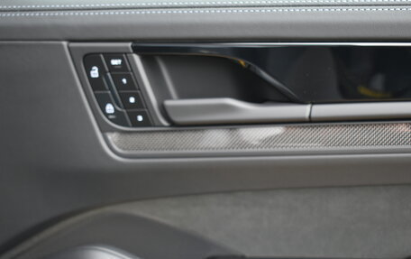 Porsche Cayenne III, 2025 год, 23 890 000 рублей, 36 фотография