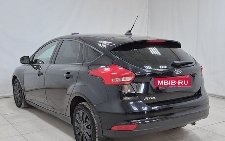Ford Focus III, 2017 год, 1 025 000 рублей, 6 фотография