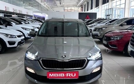 Skoda Rapid II, 2021 год, 1 800 000 рублей, 4 фотография