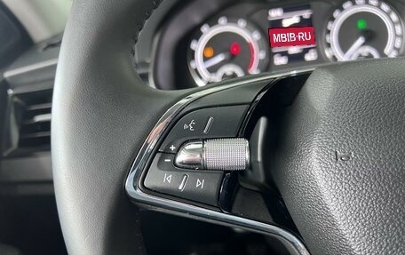 Skoda Rapid II, 2021 год, 1 800 000 рублей, 24 фотография