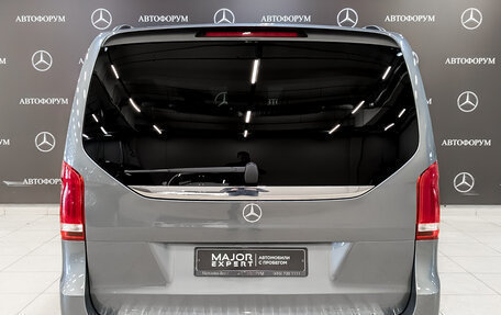 Mercedes-Benz V-Класс, 2021 год, 7 990 000 рублей, 6 фотография