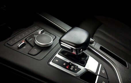 Audi A4, 2017 год, 1 950 000 рублей, 26 фотография