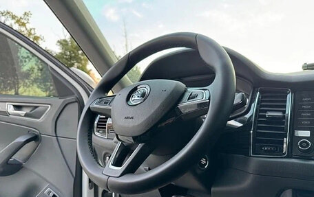 Skoda Kodiaq I, 2022 год, 3 500 666 рублей, 9 фотография